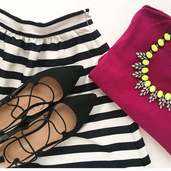 Neon statement necklace NWT - Picture 2 of 4